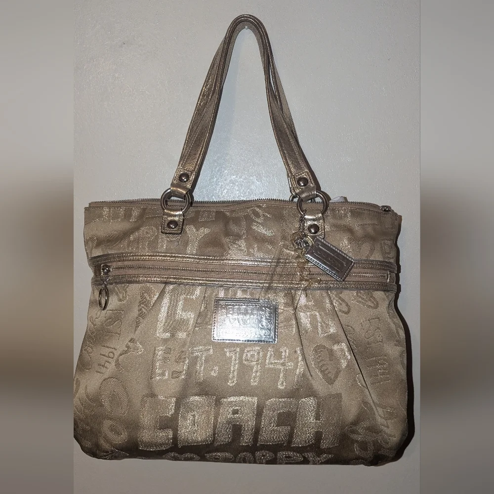 Coach Poppy Storypatch Glam Tote 15301 Limited Edition Khaki Gold VGUC